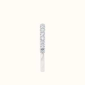 Evighetsring, rekkering, Sevendal diamanter 0,60 carat 2,2 mm bred hvitt gull, rett forfra